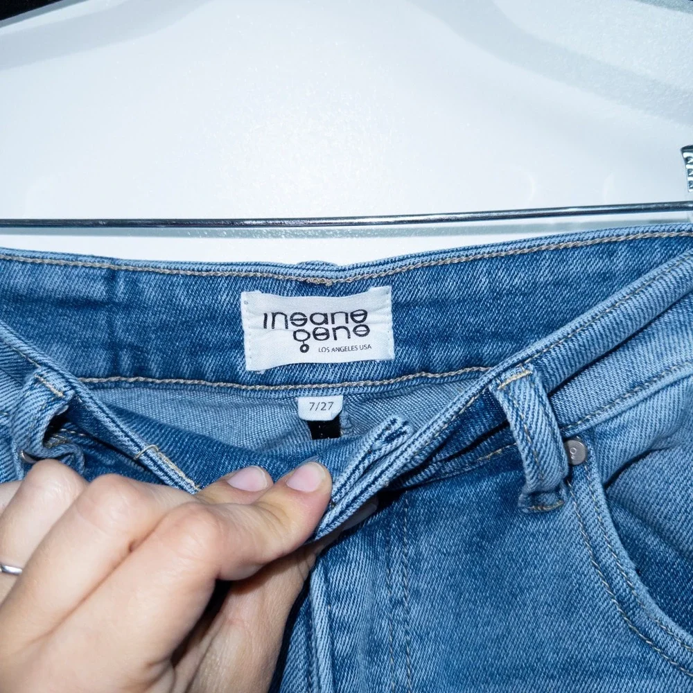 Insane Gene Blue Super‎ Relaxed Mid Rise Crop Boot Cut Jeans Size 27